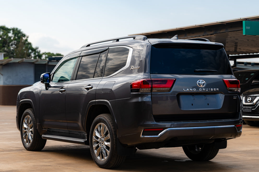 2023 TOYOTA LAND CRUISER ZX