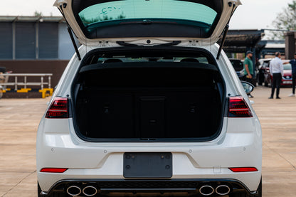 2018 VW Golf R pearl white