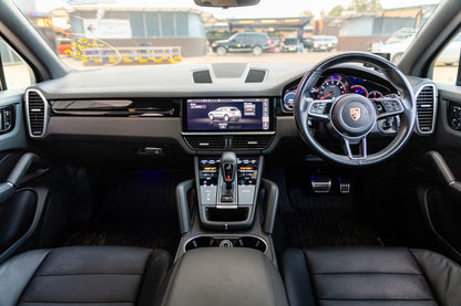 2018 PORSCHE CAYENNE