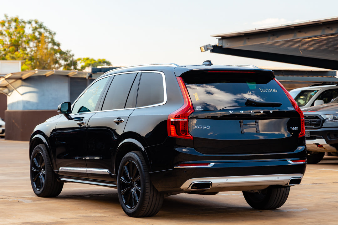 Volvo xc90 price r design in 