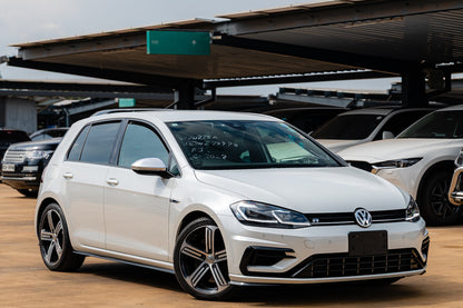 2018 VW Golf R pearl white