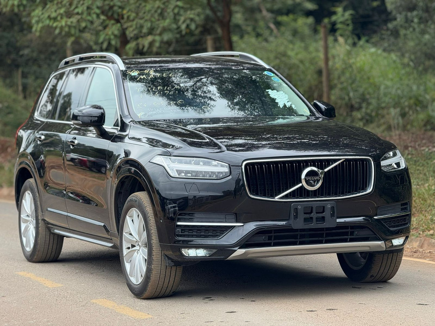 2018 Volvo Xc90 Petrol Black (7 Seater)