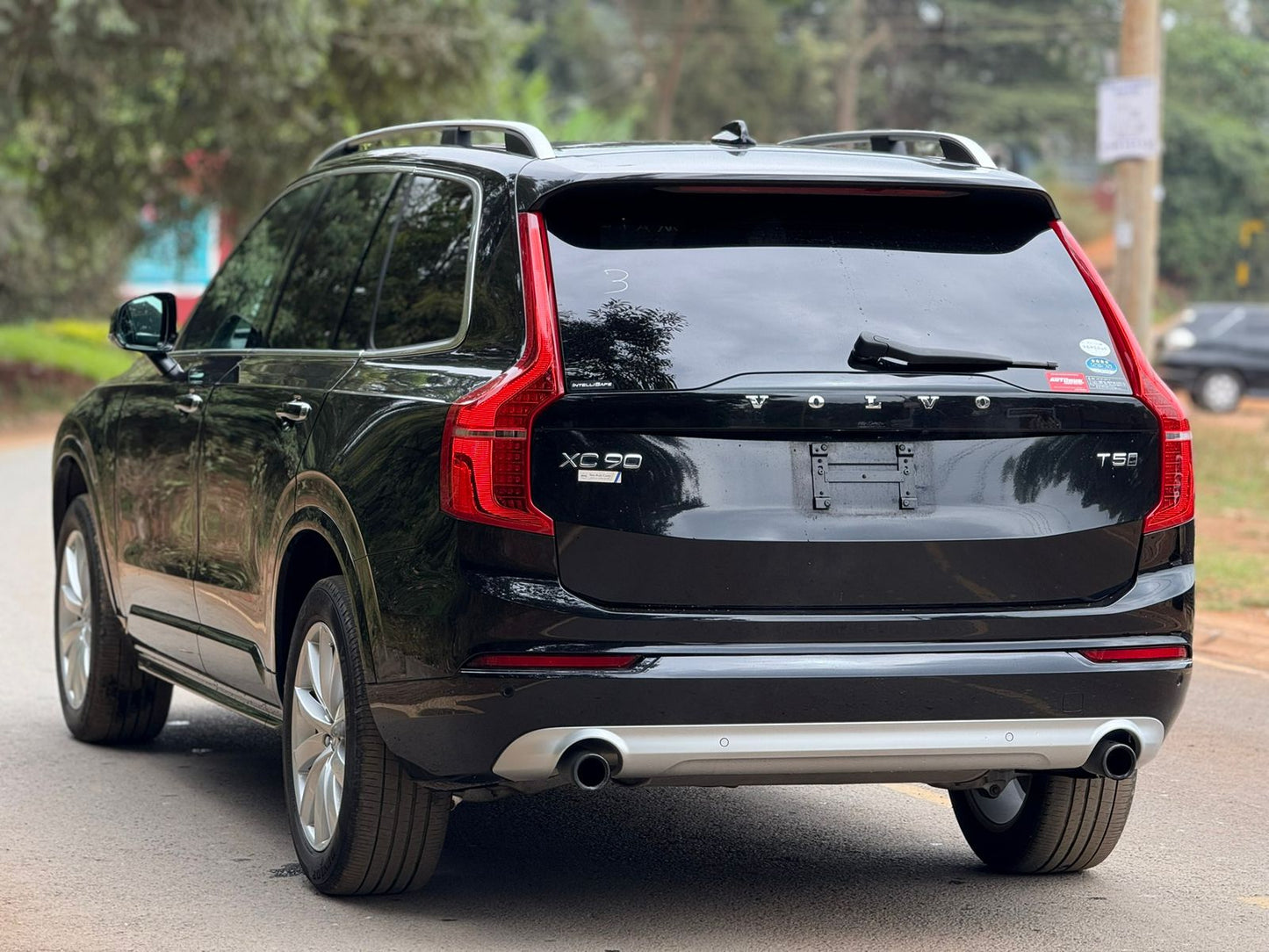 2018 Volvo Xc90 Petrol Black (7 Seater)