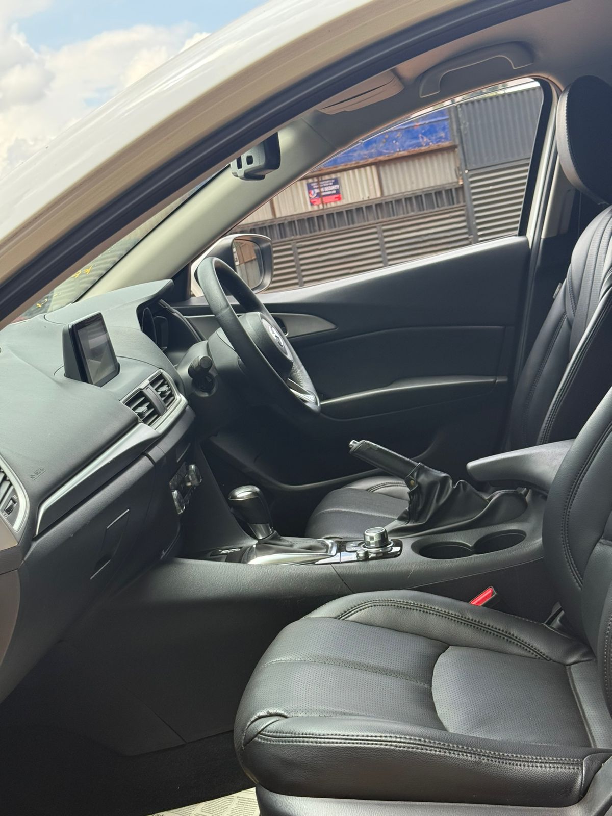 2018 MAZDA AXELA PETROL